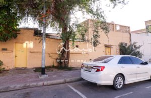 فلل و بيوت للبيع في الراشدية دبي