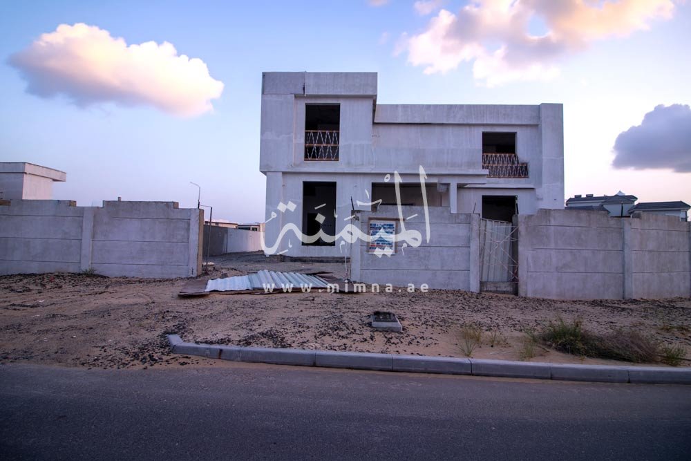 Image of a villa under construction in Al Khawaneej Second Dubai, a residential property suitable for Emirati families, offered by Al Maymana Real Estate Broker.