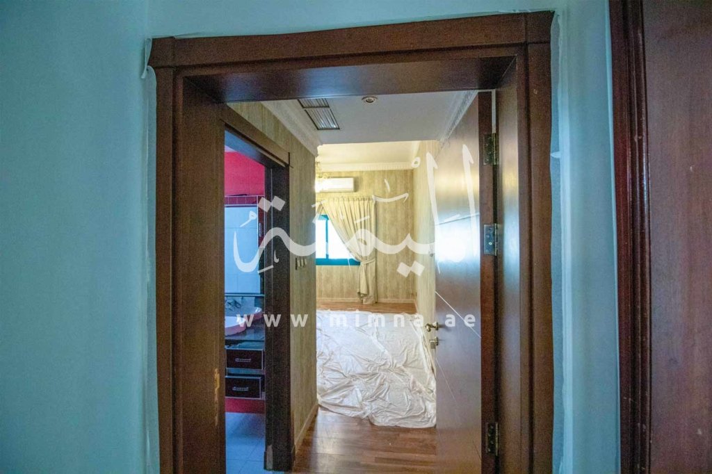 room entrance in jumeirah 3 villa